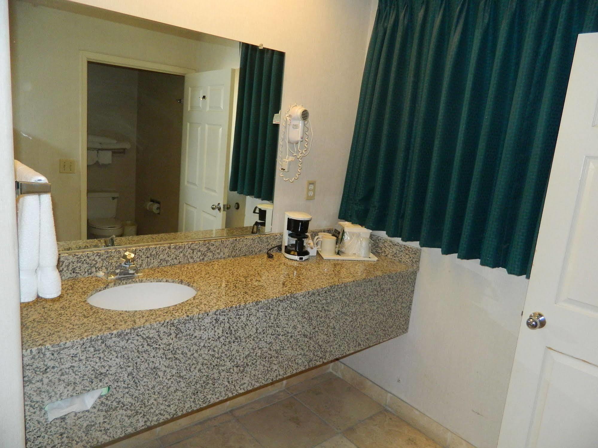 Capital Suites بليثي، ريفيرسيدي، كاليفورنيا المظهر الخارجي الصورة
